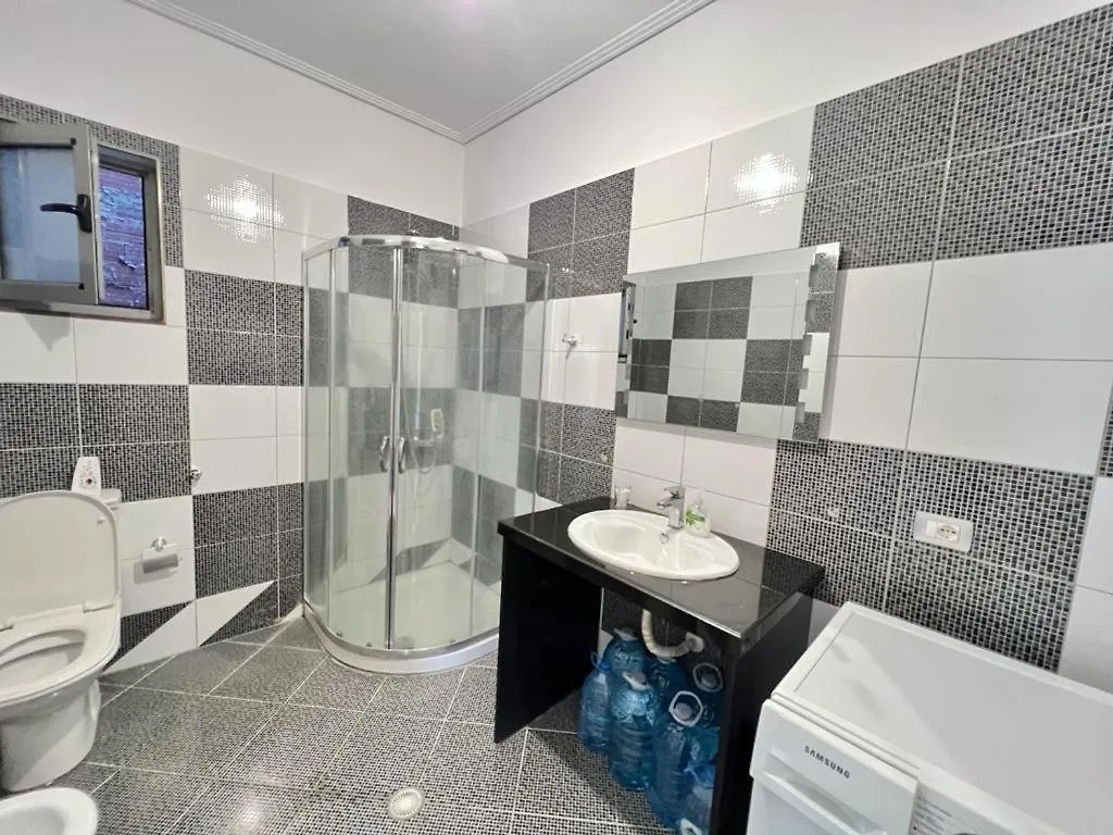 Luxury Penthouse With Seaview Διαμέρισμα Σαράντα